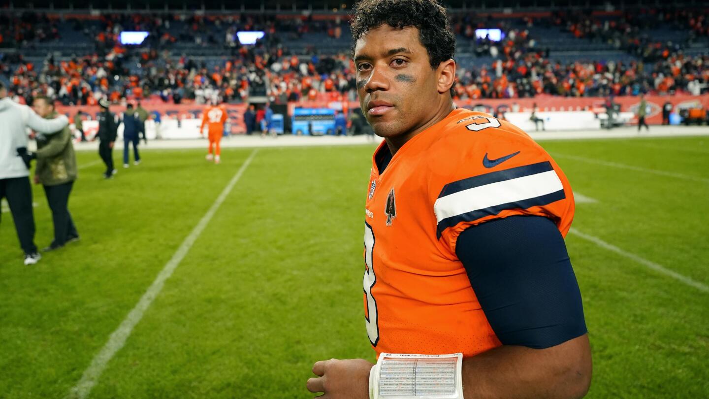 Analysis Russell Wilson trade looks like Herschel Walker s AP News